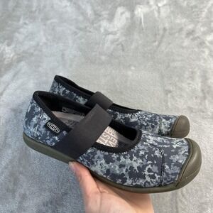 KEEN Mary Jane Flats Shoes Womens Size 7 Gray Camo Canvas Strap Comfort Travel